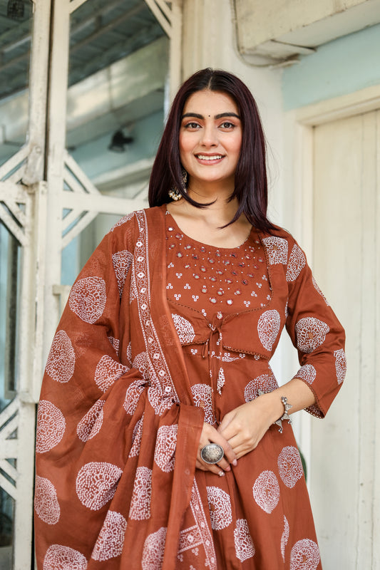 Earthy Elegance: Cocoa Brown Festive Kurti, Pant & Dupatta Set