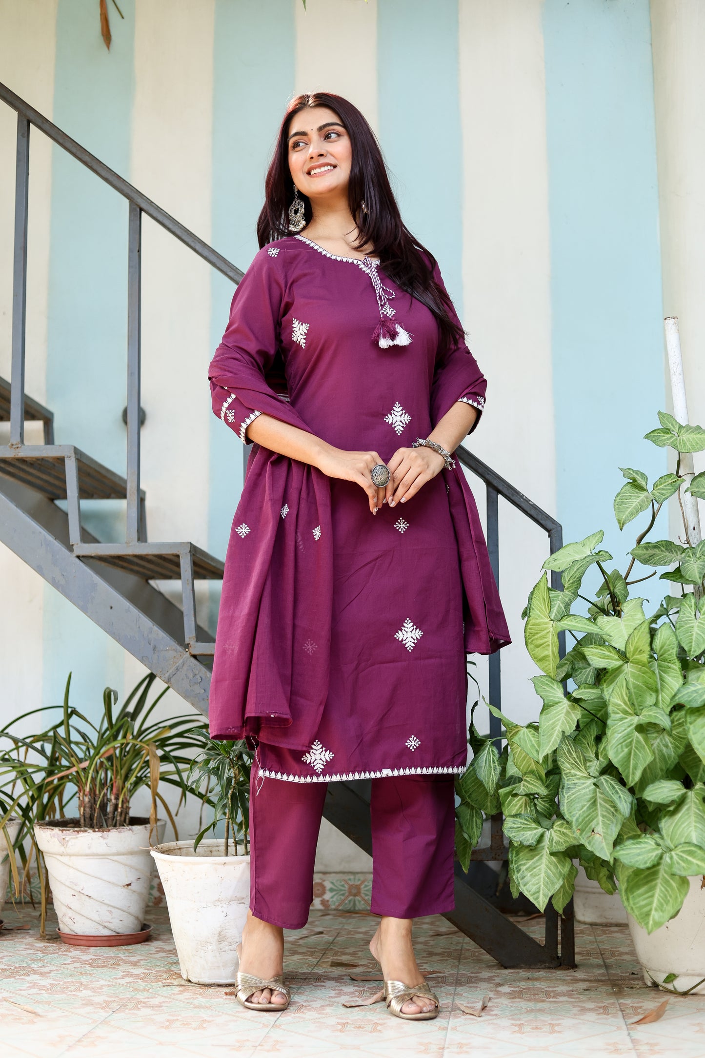 Ready-to-Wear 3-Piece Ethnic Suit Kurti, Pant, Dupatta
