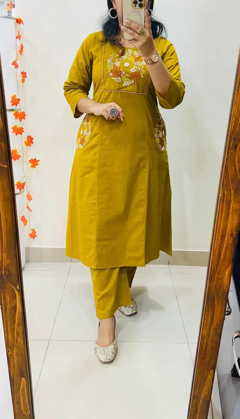 Elegant casual Women Kurta pant Set